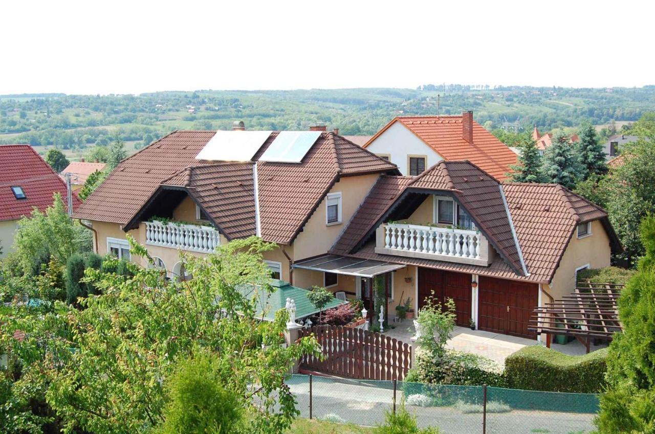 Apartment In Heviz/Balaton 18913 外观 照片